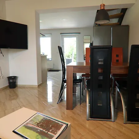 Semesterbostad Reihenhaus Rotkehlchen, Lohmen Lohmen (Mecklenburg-Vorpommern)