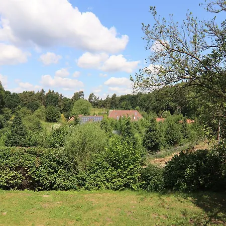 Casa de Férias Reihenhaus Rotkehlchen, Lohmen Lohmen (Mecklenburg-Vorpommern)