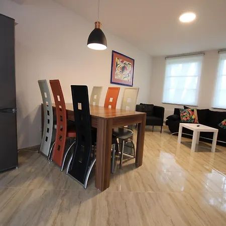 Casa de Férias Reihenhaus Rotkehlchen, Lohmen *